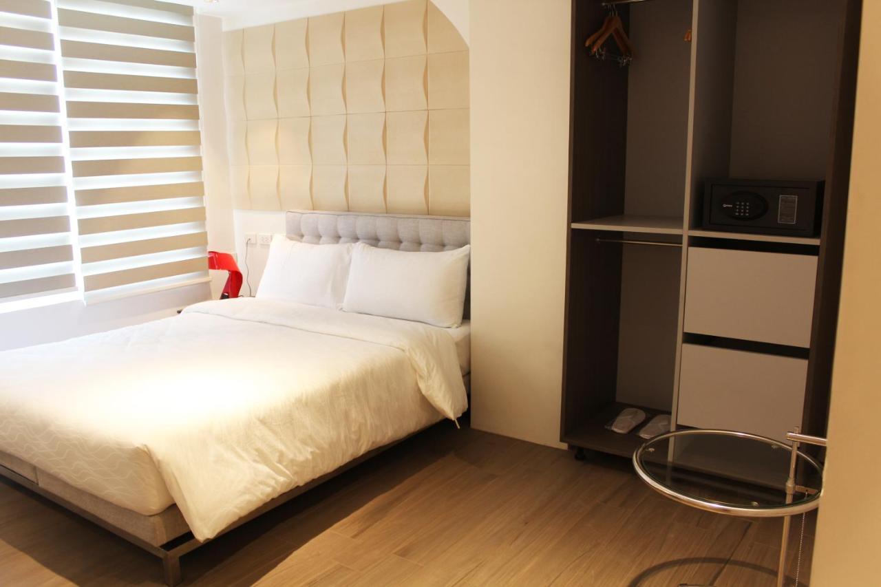 City Park Hotel Residences Taguig Exterior foto