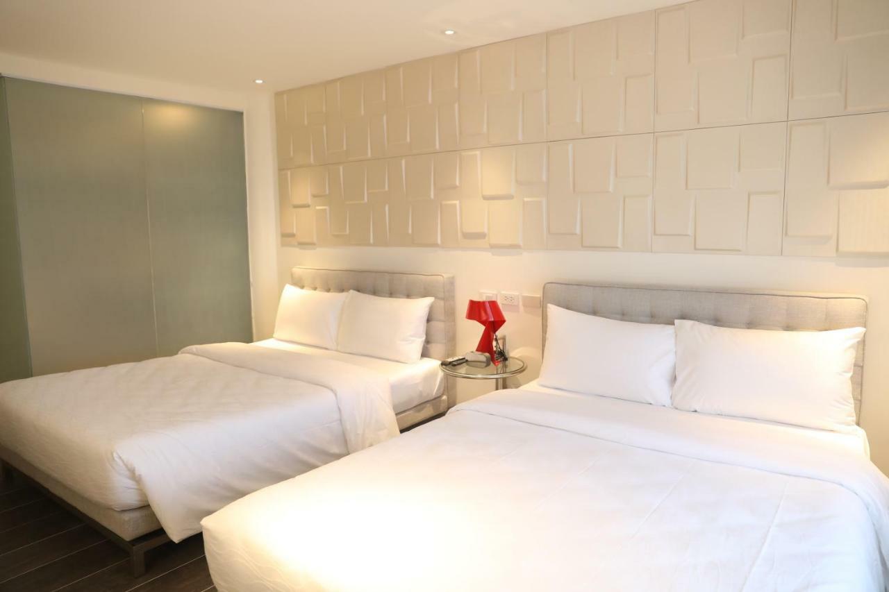 City Park Hotel Residences Taguig Exterior foto